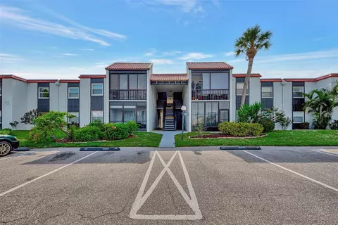 3277 Beneva Rd #203, Sarasota, FL 34232
