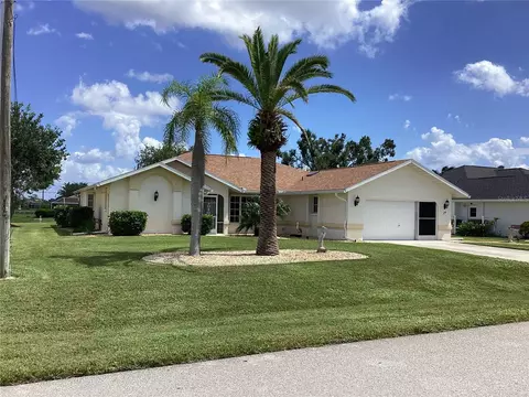 28 Broadmoor Ln, Rotonda West, FL 33947