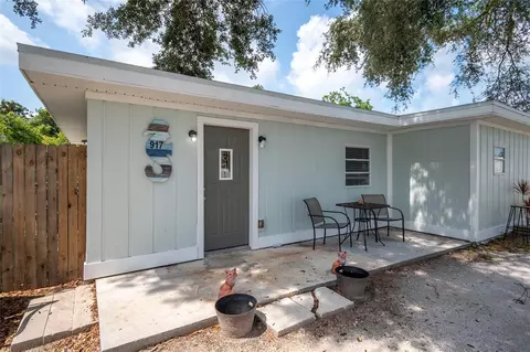 917 E 2nd St, Englewood, FL 34223