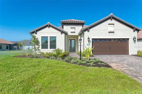 26523 Mickelson Dr, Englewood, FL 34223