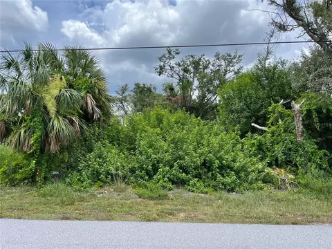 272 Waterside St, Port Charlotte, FL 33954