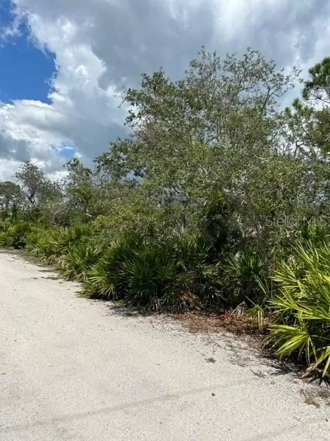 Lemon Avenue, Englewood, FL 34223