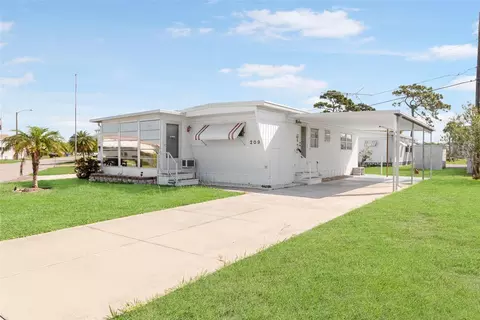209 W Outer Dr, Venice, FL 34285