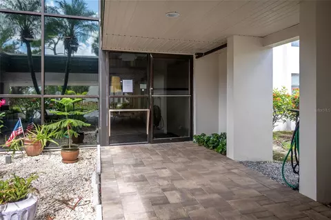 2300 Aaron St #105, Port Charlotte, FL 33952