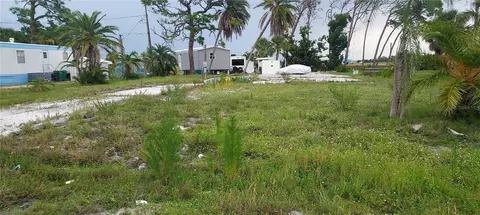 3235 Smith St, Englewood, FL 34224