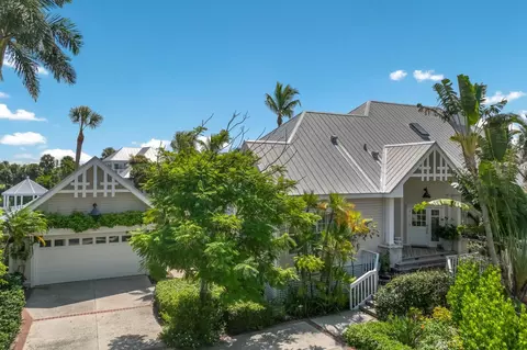 150 Carrick Bend Ln, Boca Grande, FL 33921