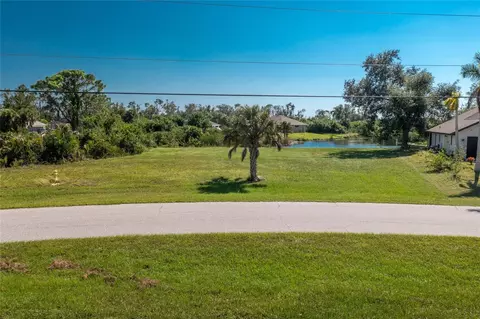 209 211 Apollo Dr, Rotonda West, FL 33947
