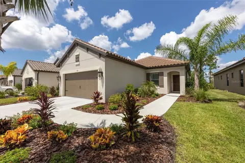 320 Palmaria Ct, Nokomis, FL 34275
