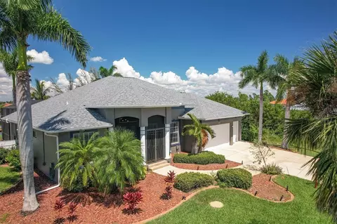 15264 Hennipen Cir, Port Charlotte, FL 33981