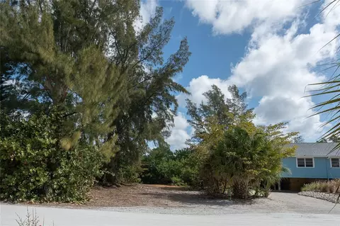 322 S Gulf Blvd, Placida, FL 33946 photo 2