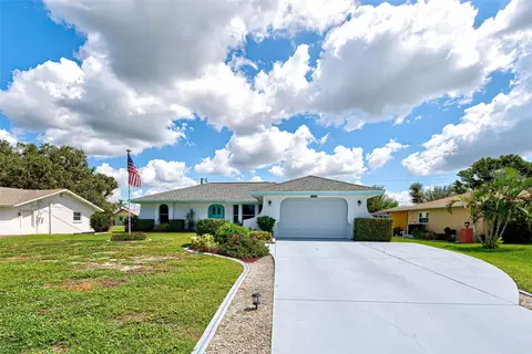 9398 Gulfstream Blvd, Englewood, FL 34224