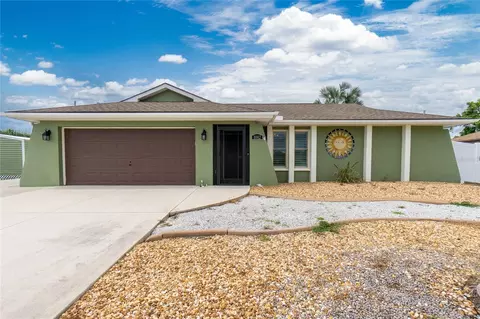 1082 Linden Rd, Venice, FL 34293