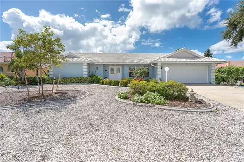 7 Dover Dr, Englewood, FL 34223