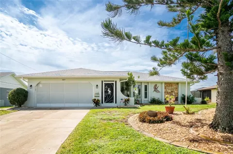 9455 El Campo Ave, Englewood, FL 34224
