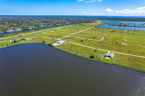 4 Avocado Dr, Placida, FL 33946
