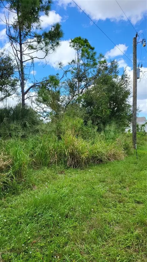 25 Evaro Dr, Port Charlotte, FL 33954