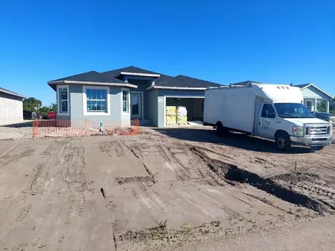 141 Wright Dr, Rotonda West, FL 33947