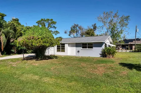 340 Periwinkle Rd, Venice, FL 34293