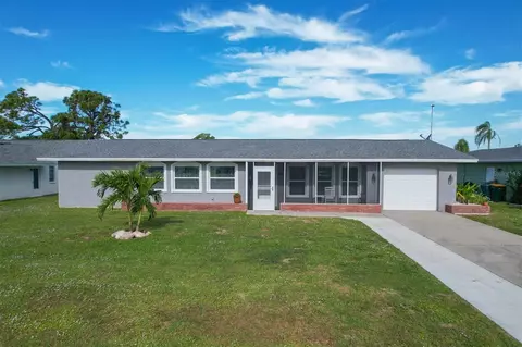 78 Oakland Hills Ct, Rotonda West, FL 33947