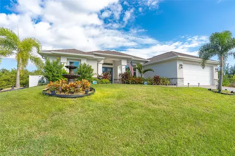 10621 Poughkeepsie Cir, Port Charlotte, FL 33981