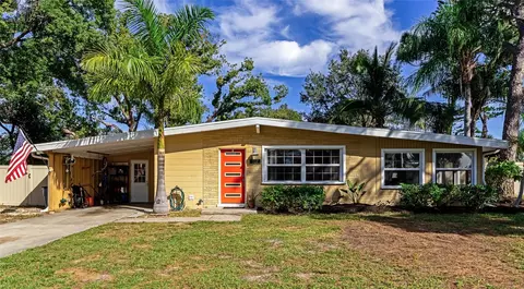 337 Glen Oak Rd, Venice, FL 34293