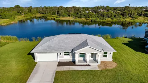 1100 Rotonda Cir, Rotonda West, FL 33947