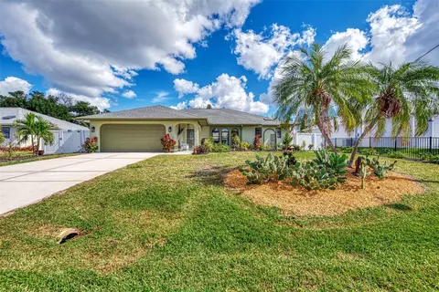 7020 Denmark St, Englewood, FL 34224