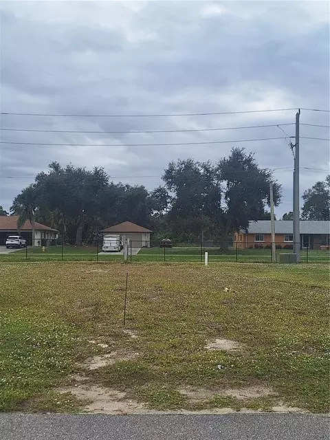 5096 Palena Blvd, North Port, FL 34287