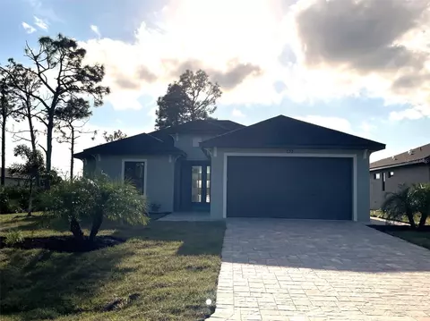 133 Jade St, Rotonda West, FL 33947