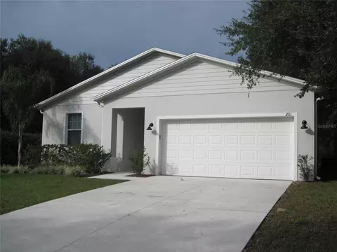 201 Hanging Moss Ln, Lady Lake, FL 32159