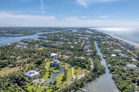 10440 Yacht Basin Dr, Placida, FL 33946