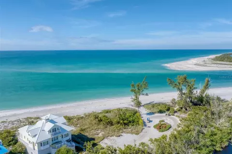 6850 Palm Island Dr, Placida, FL 33946