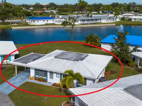 443 Circlewood Dr #M-7, Venice, FL 34293