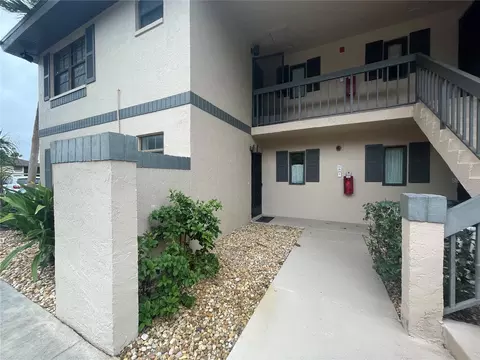 19505 Quesada Ave #M102, Port Charlotte, FL 33948