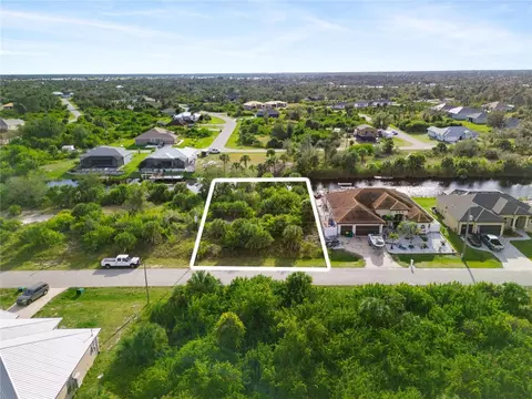 13886 Allamanda Cir, Port Charlotte, FL 33981