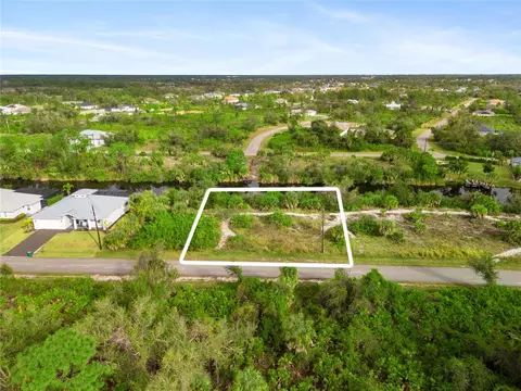 13228 Amaryllis Cir, Port Charlotte, FL 33981