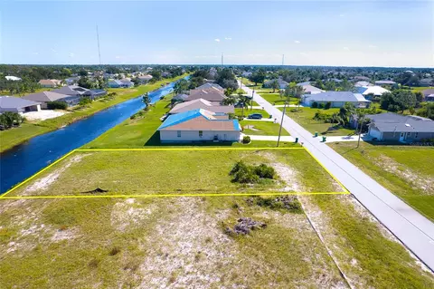 73 Medalist Rd, Rotonda West, FL 33947