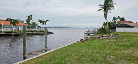 5937 SW 1st Ct, Cape Coral, FL 33914
