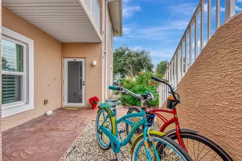 9900 Fiddlers Green Cir #136, Rotonda West, FL 33947