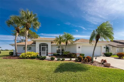 44 Bunker Ct, Rotonda West, FL 33947
