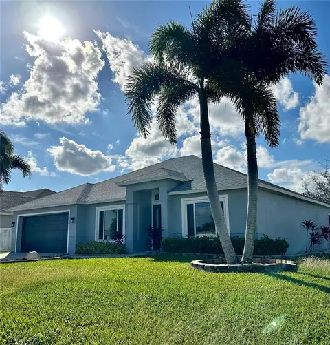 1716 NW 5th Pl, Cape Coral, FL 33993
