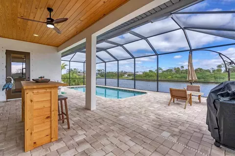 133 Opal Dr, Rotonda West, FL 33947