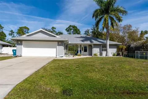 11438 2nd Ave, Punta Gorda, FL 33955