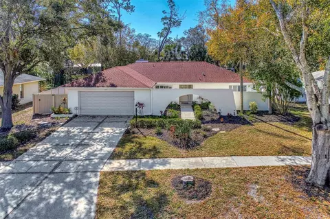 1822 Woodhaven Cir, Sarasota, FL 34232