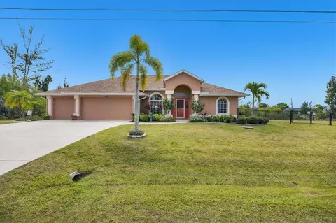 15392 Lakeland Cir, Port Charlotte, FL 33981