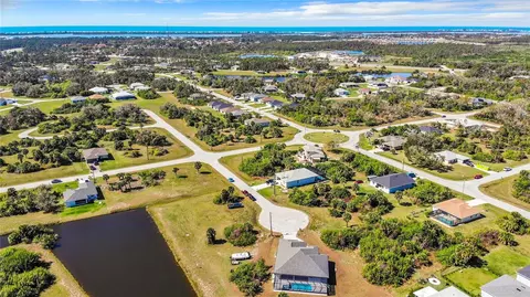 159 April Rd, Rotonda West, FL 33947