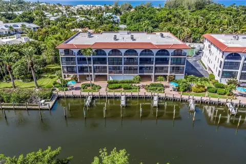 950 Palm Ave #304, Boca Grande, FL 33921