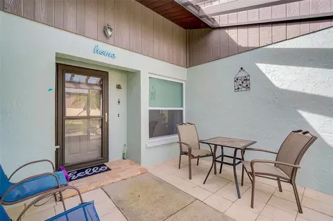 215 Persimmon St, Englewood, FL 34223