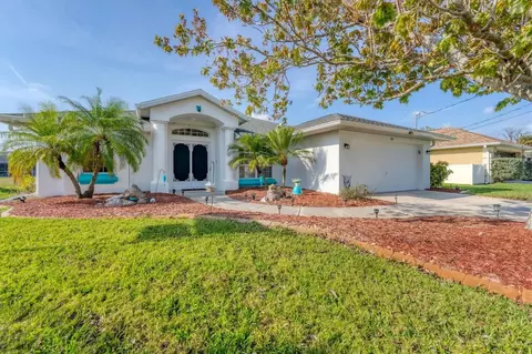 89 Long Meadow Ln, Rotonda West, FL 33947