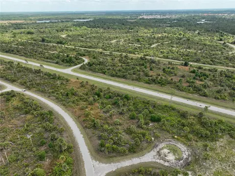 Boskoop Road, North Port, FL 34288